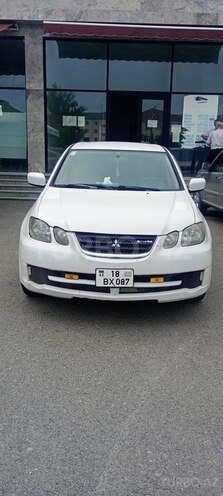 Mitsubishi Airtrek 2002, 324,565 km - 2.0 l - İsmayıllı