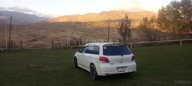 Mitsubishi Airtrek 2002, 324,565 km - 2.0 l - İsmayıllı