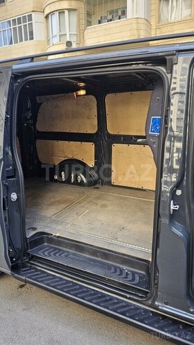 Mercedes Vito 116 2015, 183,400 km - 2.2 l - Bakı