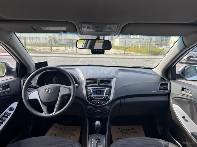 Hyundai Accent 2017, 35,000 km - 1.4 l - Bakı