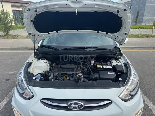 Hyundai Accent 2017, 35,000 km - 1.4 l - Bakı