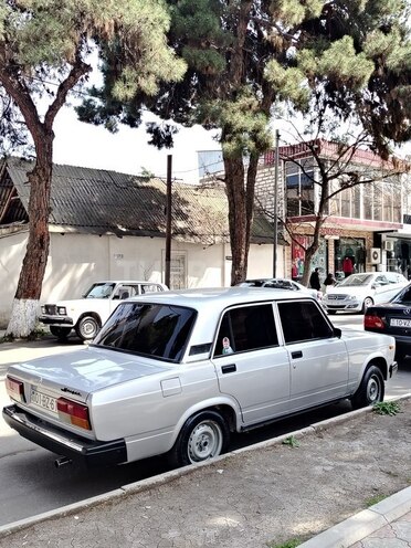 LADA (VAZ) 2107 2010, 27,540 km - 1.6 l - Qazax