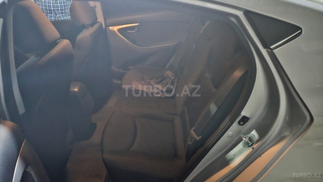 Hyundai Elantra 2015, 139,000 km - 1.6 л - Bakı