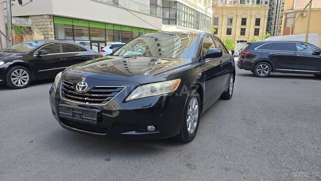 Toyota Camry-4