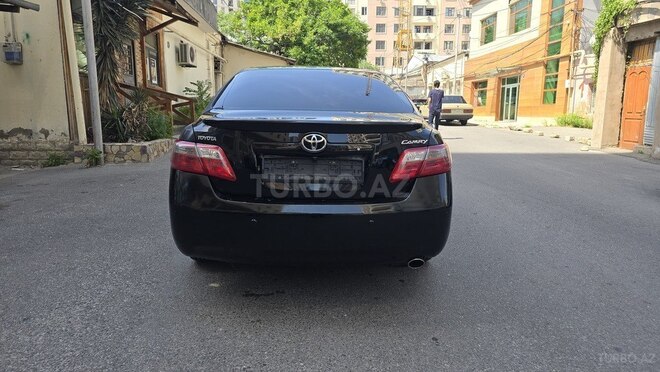 Toyota Camry-2