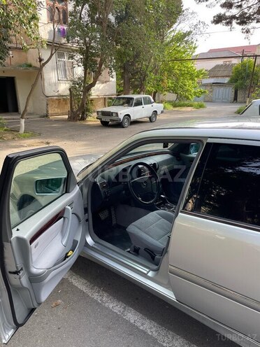 Mercedes C 180 1999, 352,000 km - 1.8 l - Bakı