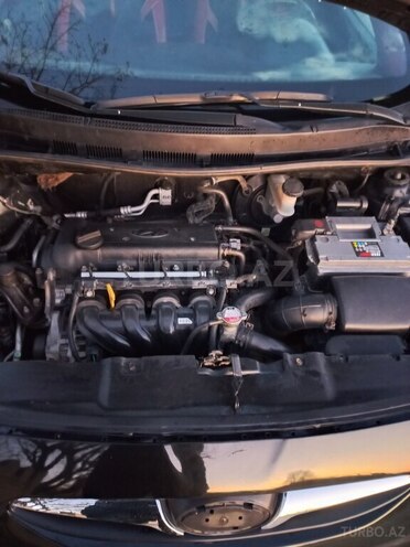 Hyundai Accent 2013, 210,000 km - 1.6 l - Qobustan