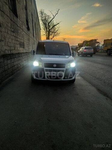 Fiat Doblo 2008, 305,000 km - 1.4 л - Bakı