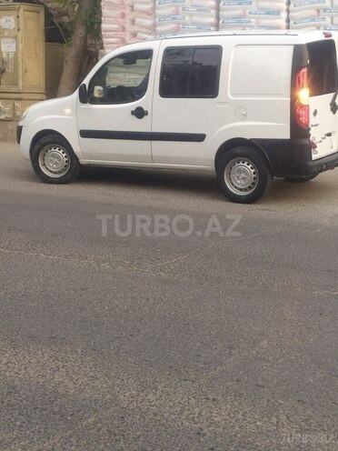 Fiat Doblo 2008, 305,000 km - 1.4 л - Bakı