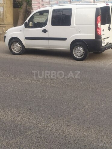 Fiat Doblo 2008, 305,000 km - 1.4 л - Bakı