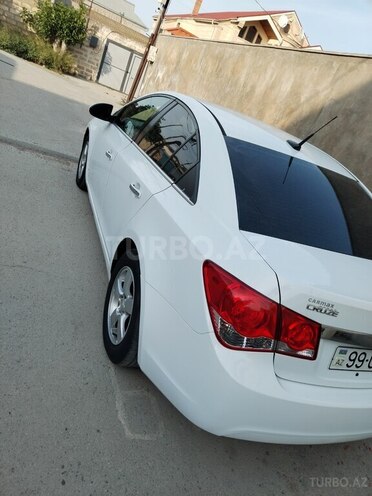Chevrolet Cruze-7