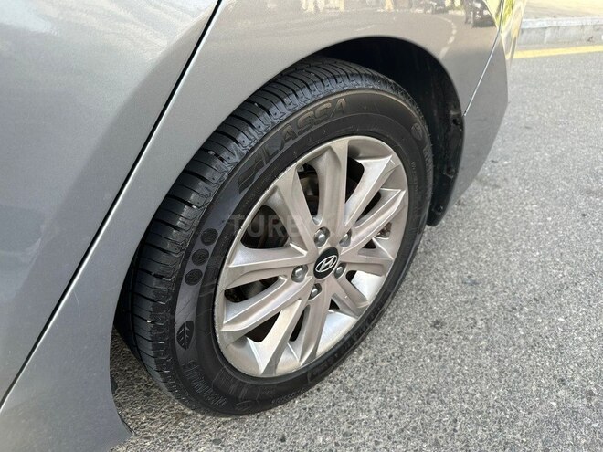 Hyundai Elantra 2014, 180,247 km - 1.8 l - Bakı