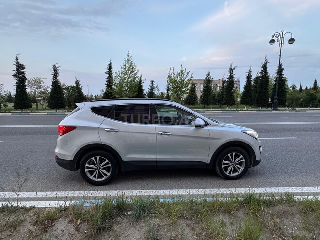 Hyundai Santa Fe-3