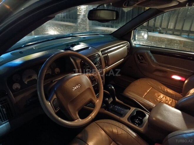 Jeep Grand Cherokee 2001, 317,000 km - 4.0 l - Quba