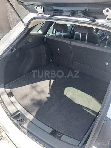 Toyota Corolla 2020, 65,000 km - 1.8 l - Bakı