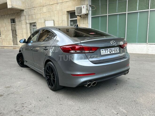 Hyundai Avante 2017, 143,000 km - 1.6 л - Bakı