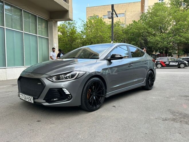 Hyundai Avante 2017, 143,000 km - 1.6 л - Bakı