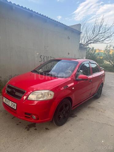 Chevrolet Aveo-13