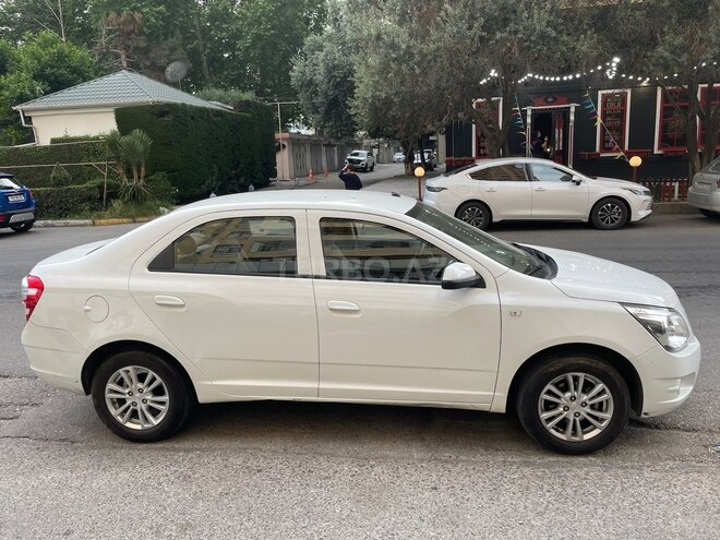 Chevrolet Cobalt-6