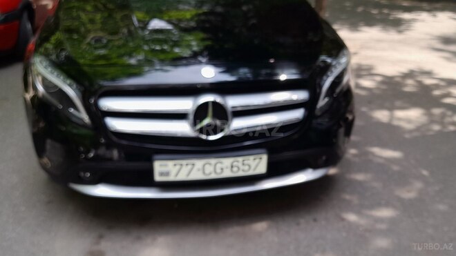 Mercedes GLA 250 4MATIC 2014, 70,000 km - 2.0 l - Bakı