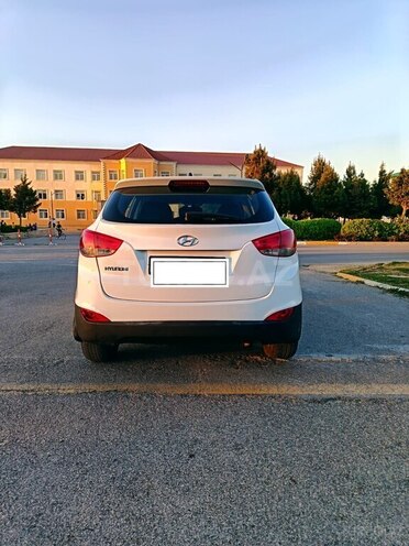 Hyundai ix35 2011, 220,000 km - 2.0 l - Bakı