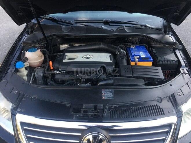 Volkswagen Passat 2008, 251,000 km - 1.8 l - Qax