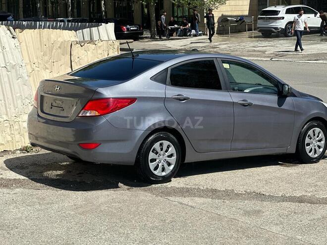 Hyundai Accent 2016, 115,173 km - 1.6 l - Gəncə