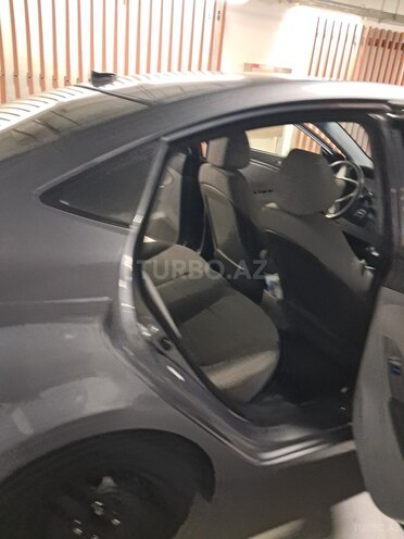 Hyundai Accent 2016, 115,173 km - 1.6 l - Gəncə