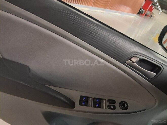 Hyundai Accent 2016, 115,173 km - 1.6 l - Gəncə