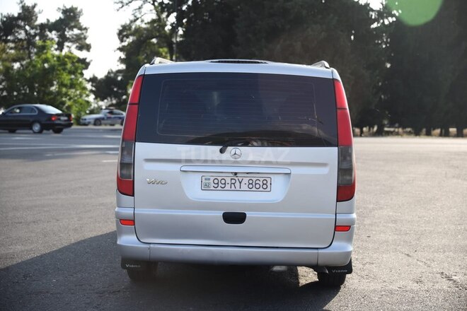 Mercedes Vito 115 2006, 350,000 km - 2.2 l - Qax