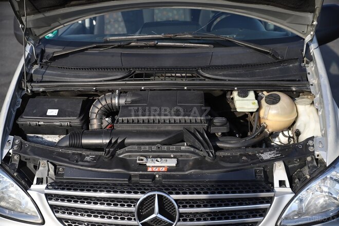 Mercedes Vito 115 2006, 350,000 km - 2.2 l - Qax