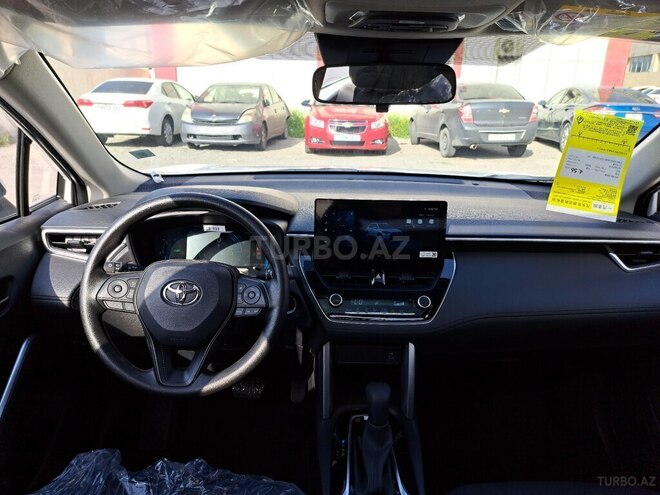 Toyota Corolla Cross 2025, 0 km - 2.0 л - Bakı