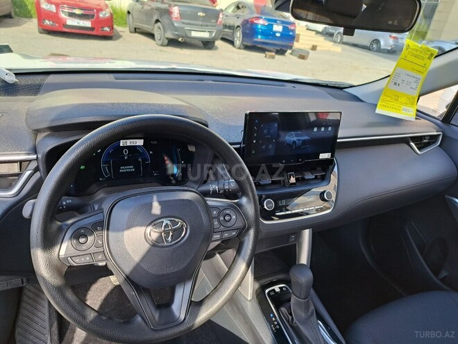 Toyota Corolla Cross 2025, 0 km - 2.0 л - Bakı