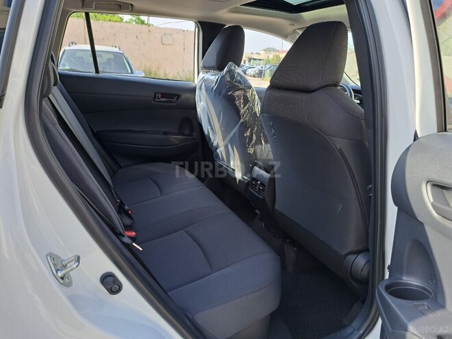 Toyota Corolla Cross 2025, 0 km - 2.0 л - Bakı