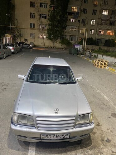 Mercedes C 230 2006, 685,200 km - 2.3 l - Bakı