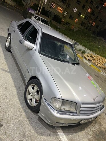 Mercedes C 230 2006, 685,200 km - 2.3 l - Bakı