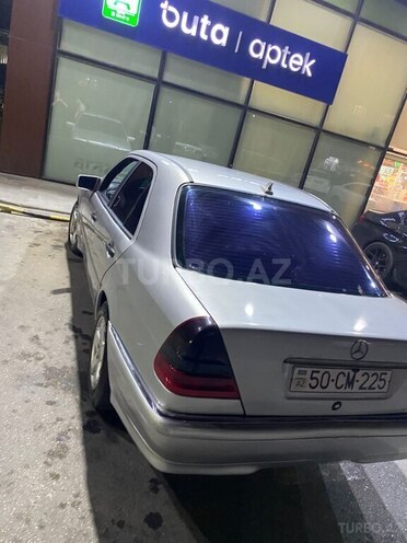 Mercedes C 230 2006, 685,200 km - 2.3 l - Bakı