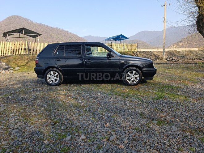 Volkswagen  1997, 188,670 km - 1.8 l - Zaqatala