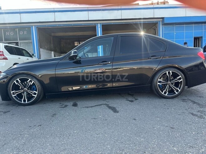 BMW 320-9