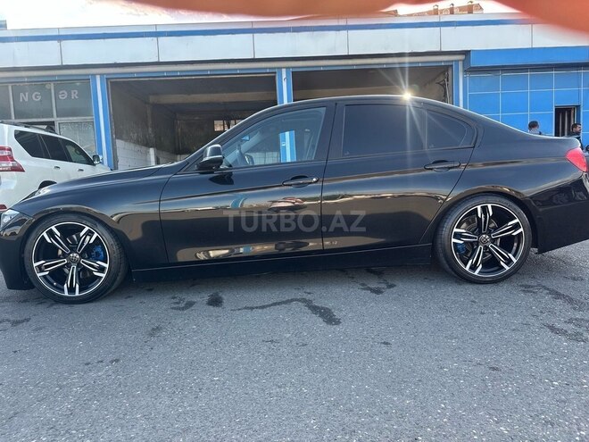 BMW 320-10