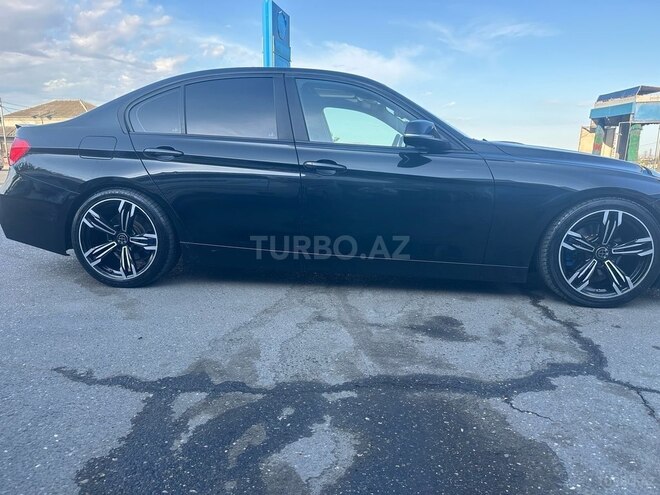 BMW 320-4