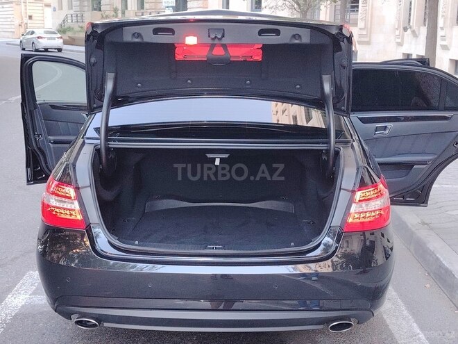 Mercedes E 250 2009, 131,182 km - 1.8 l - Bakı
