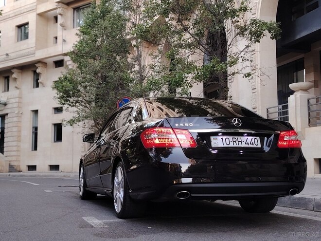 Mercedes E 250 2009, 131,182 km - 1.8 l - Bakı