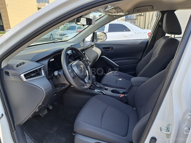 Toyota Corolla Cross 2025, 0 km - 2.0 l - Bakı