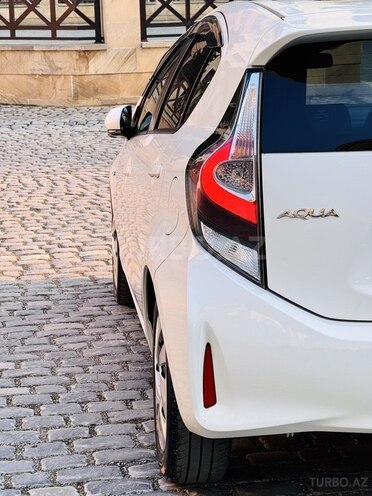 Toyota Aqua 2019, 32,000 km - 1.5 л - Bakı