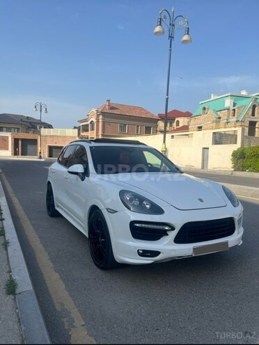 Porsche Cayenne Turbo S 2013, 158,000 km - 4.8 l - Bakı