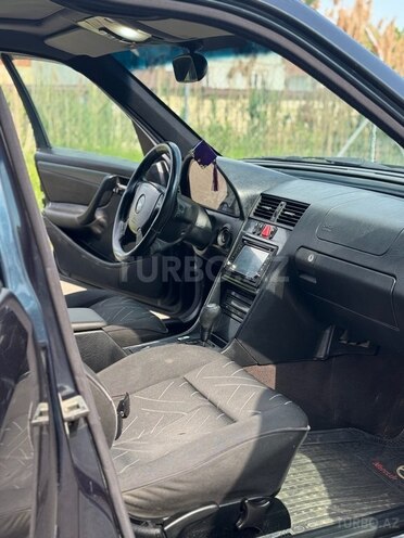 Mercedes C 180 1997, 500,000 km - 1.8 л - Lənkəran