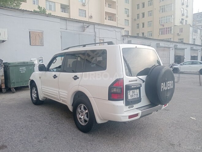 Mitsubishi Pajero 2000, 255,649 km - 3.5 l - Bakı