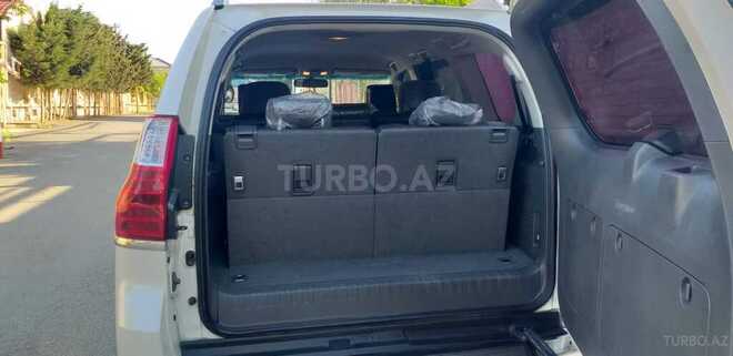 Toyota Land Cruiser Prado 2013, 230,000 km - 2.7 l - Bakı