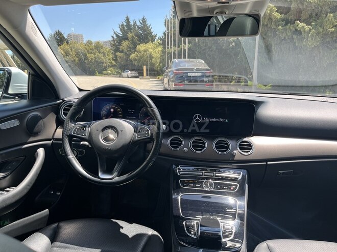 Mercedes E 220 d 2016, 249,500 km - 2.0 л - Bakı
